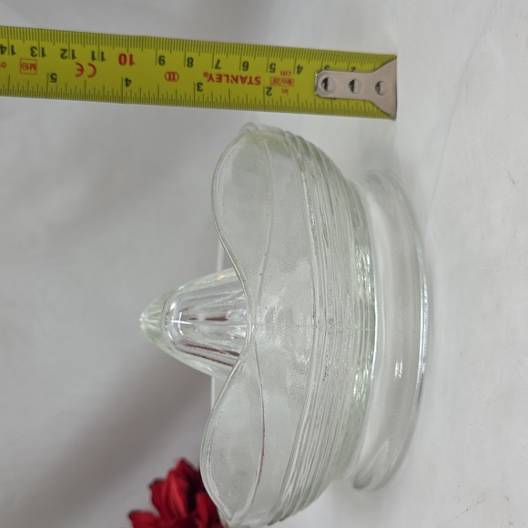 Depression Era Large Glass Citrus Reamer - Picture 5 of 10